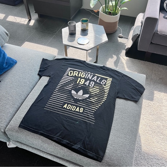 Adidas Originals Black T-Shirt - Picture 3 of 4